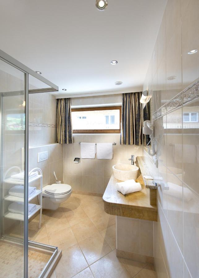 Hotel Wiesenegg Aurach bei Kitzbuehel Cameră foto